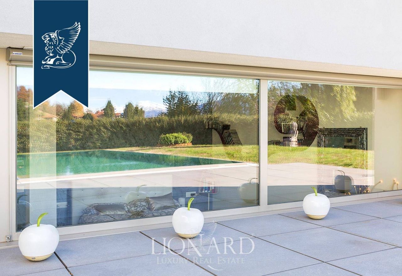 Villa dans le Besozzo, Italie, 500 m² - image 6