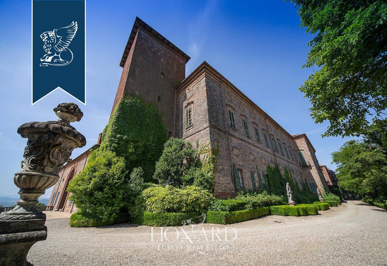 Château à Pavía, Italie, 7 000 m² - image 7