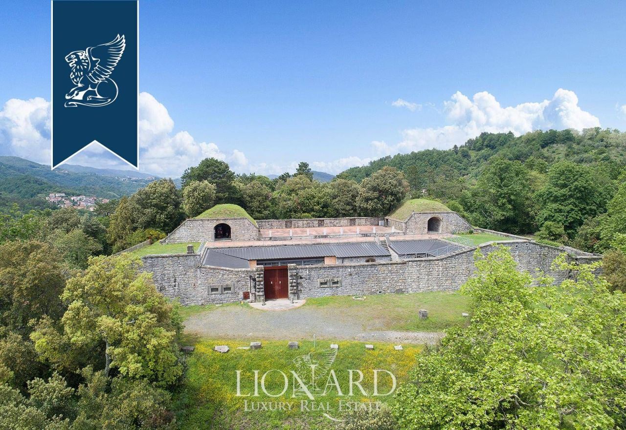 Castillo en La Spezia, Italia, 350 m² - imagen 6