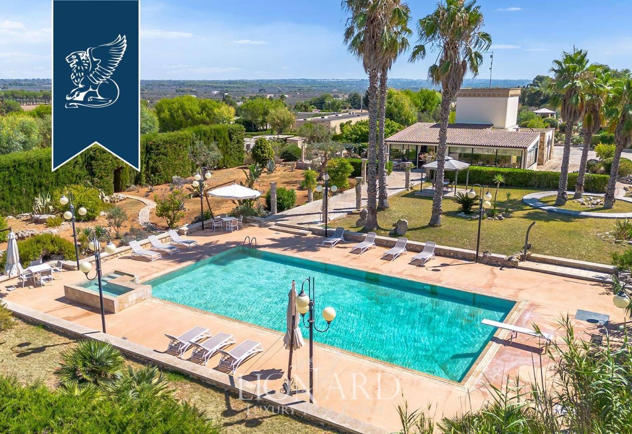 Azienda agricola a Lecce, Italia, 1 000 m² - foto 6