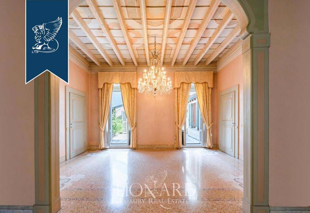 Casa en Brescia, Italia, 1 035 m² - imagen 6