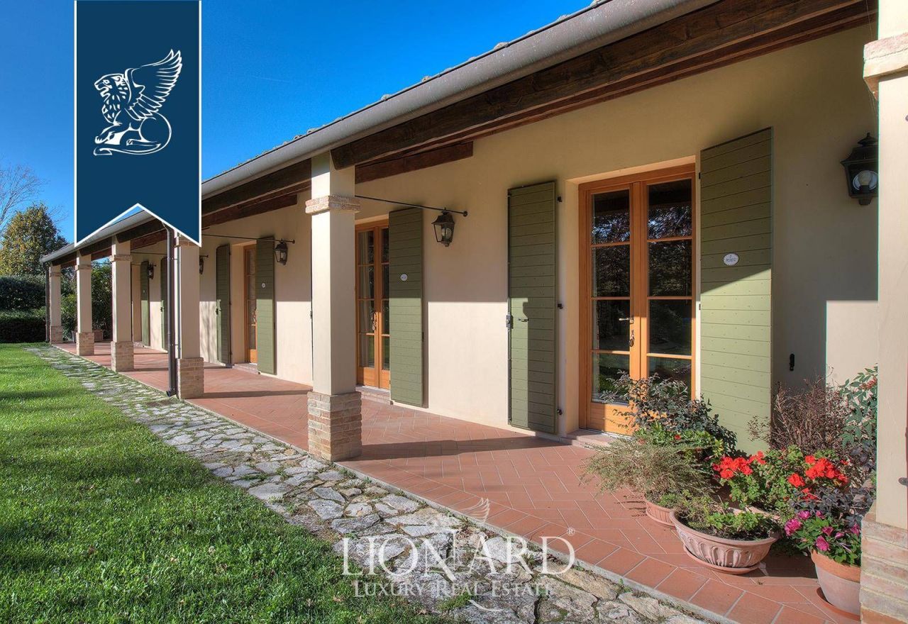 Villa en Forli-Cesena, Italia, 700 m² - imagen 6