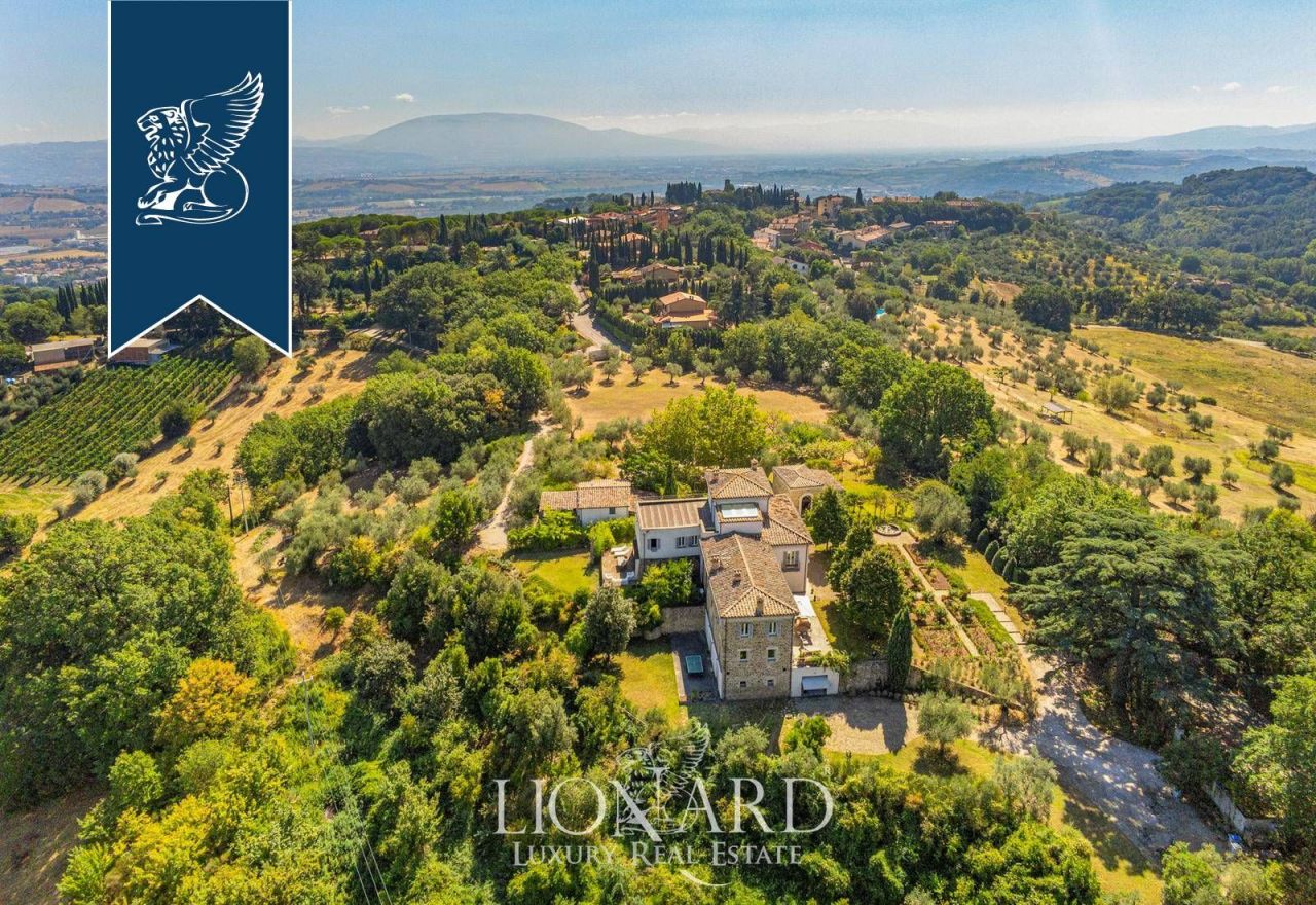 Villa en Perugia, Italia, 600 m² - imagen 6