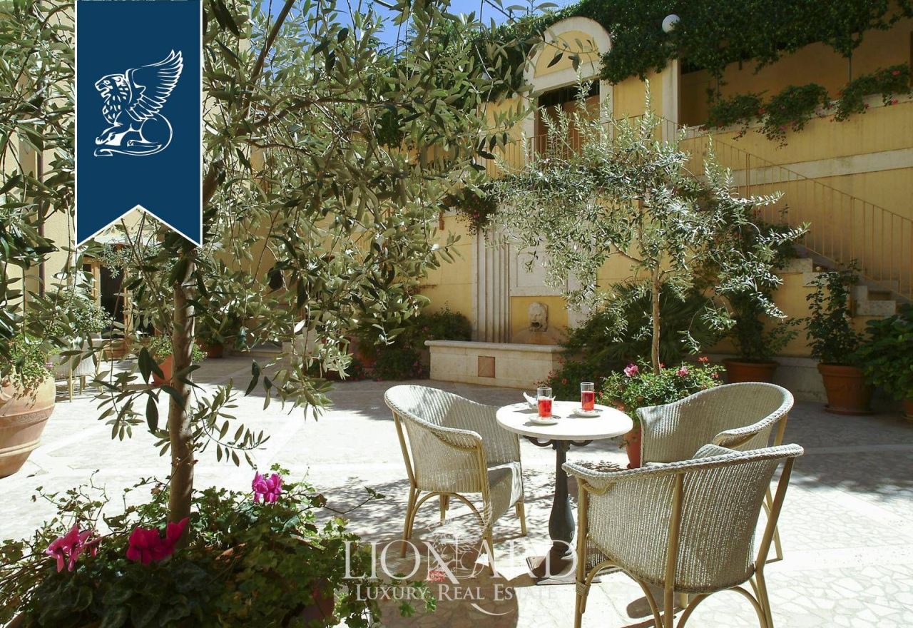 Hotel, albergo a Spoleto, Italia, 3 110 m² - foto 6