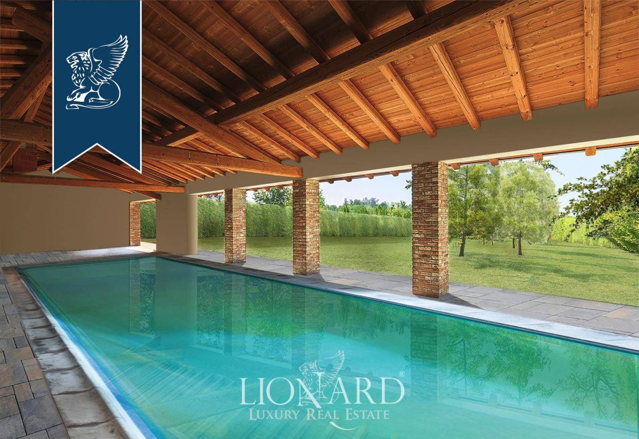 Villa in Novara, Italy, 2 100 m² - picture 6