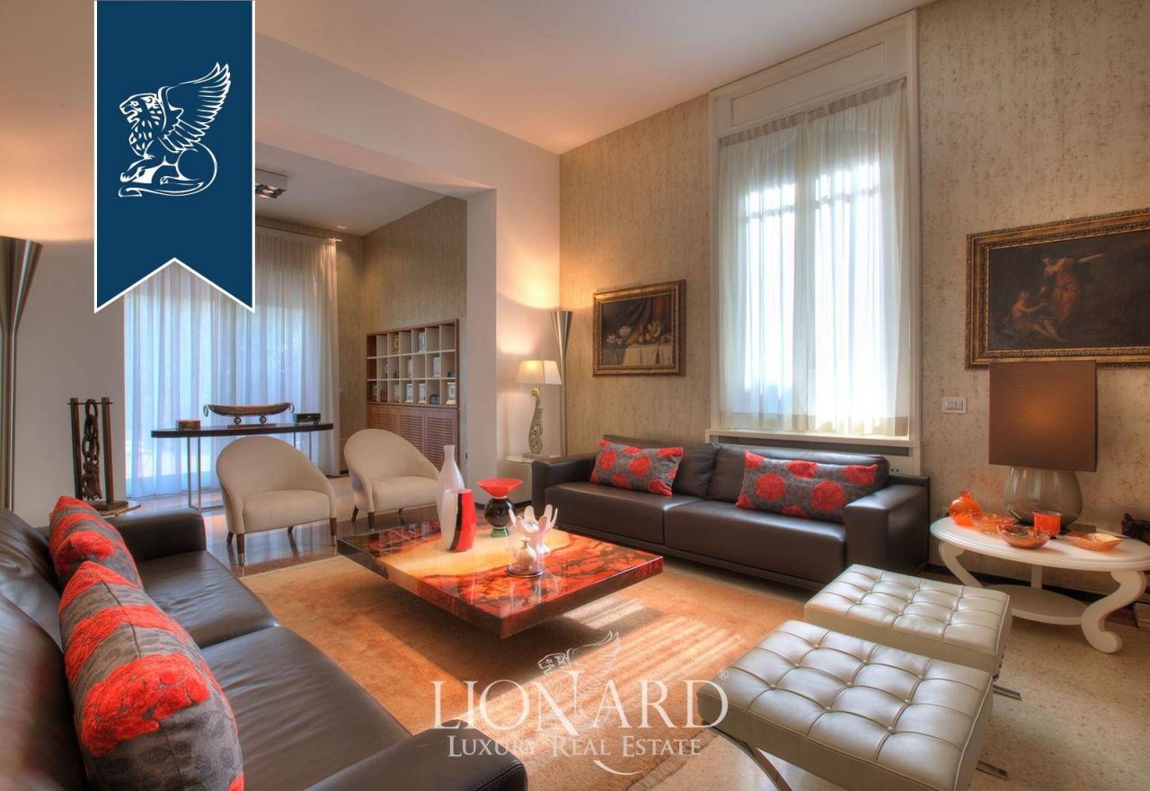 Villa in Pavia, Italien, 550 m² - Foto 8