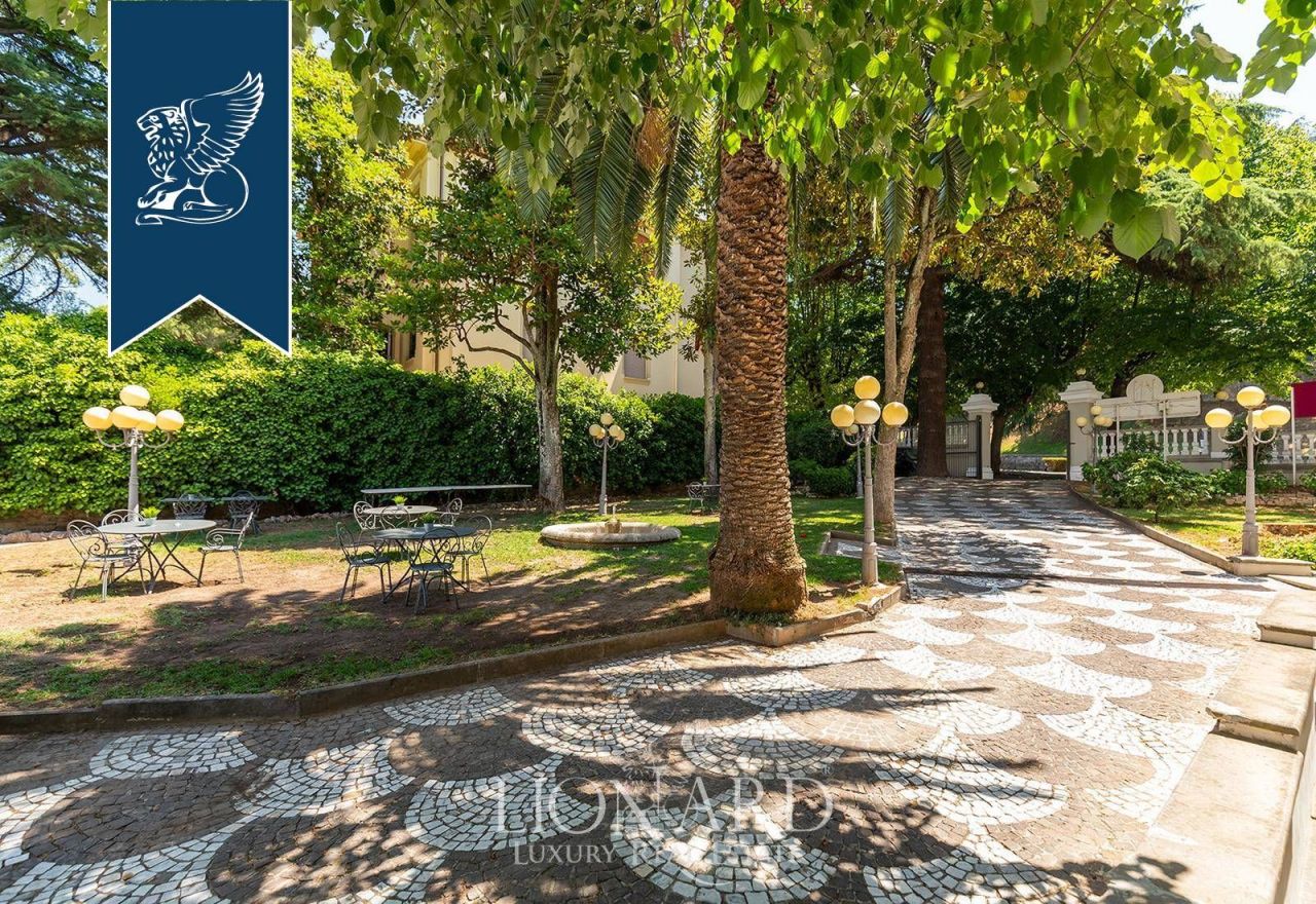 Villa in Rom, Italien, 4 000 m² - Foto 8