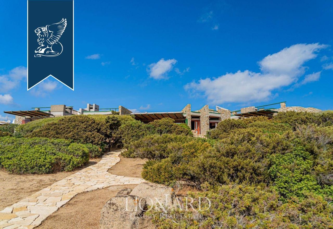 Villa a Villasimius, Italia, 400 m² - foto 8