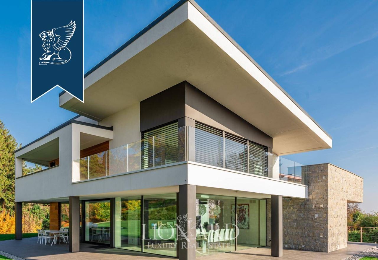 Villa a Bergamo, Italia, 700 m² - foto 8