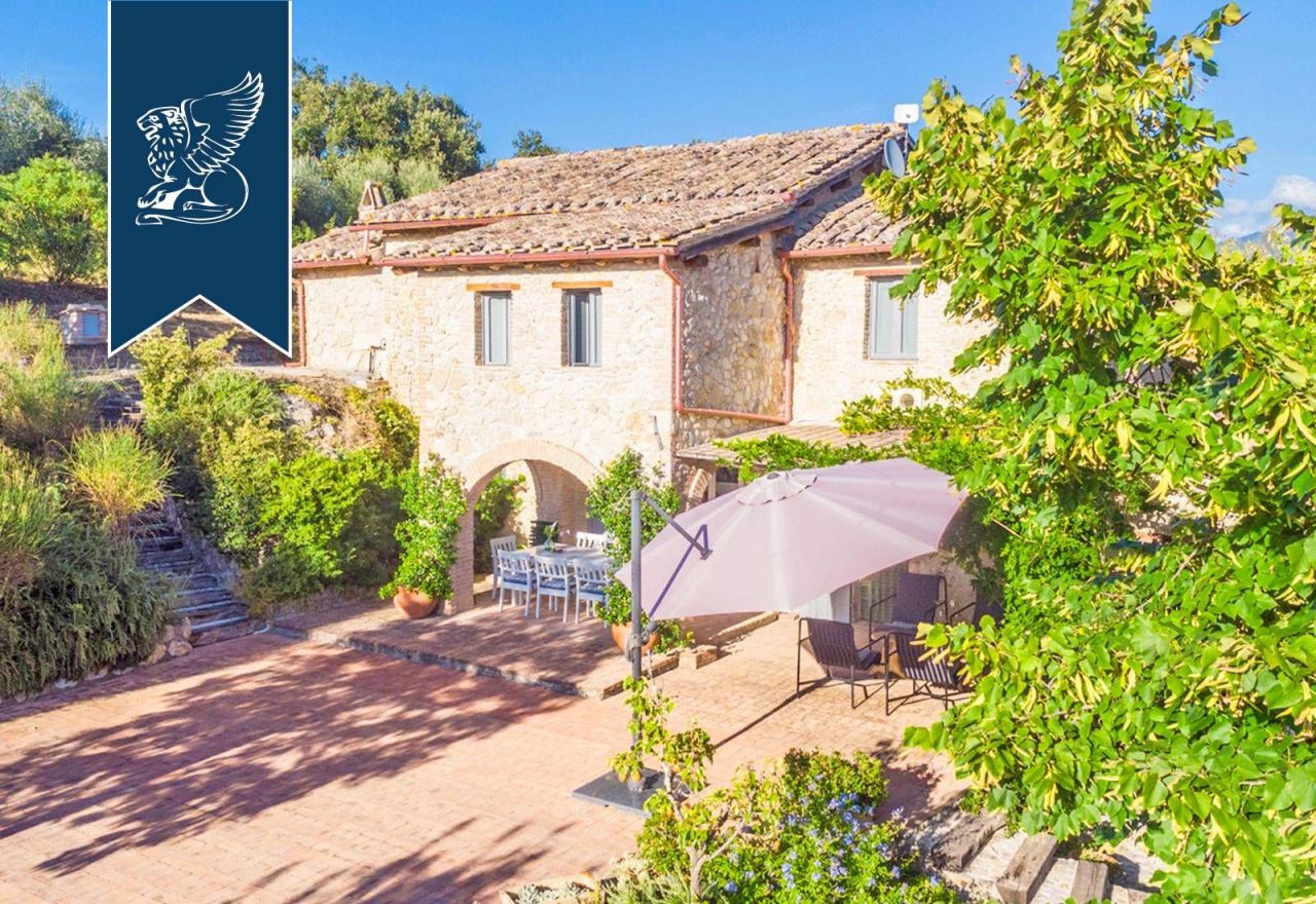 Villa a Rieti, Italia, 300 m² - foto 8