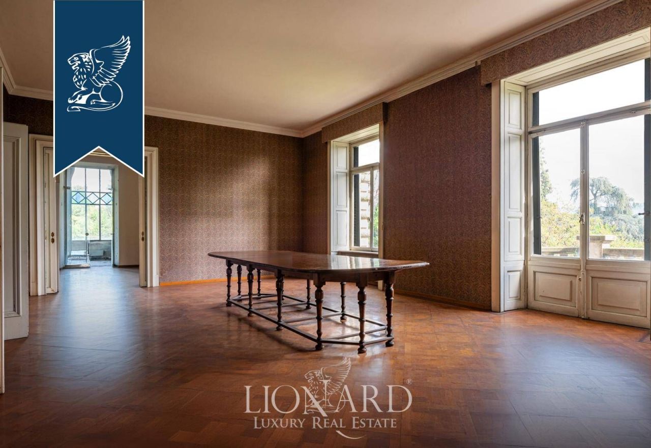 Villa en Bérgamo, Italia, 1 830 m² - imagen 8
