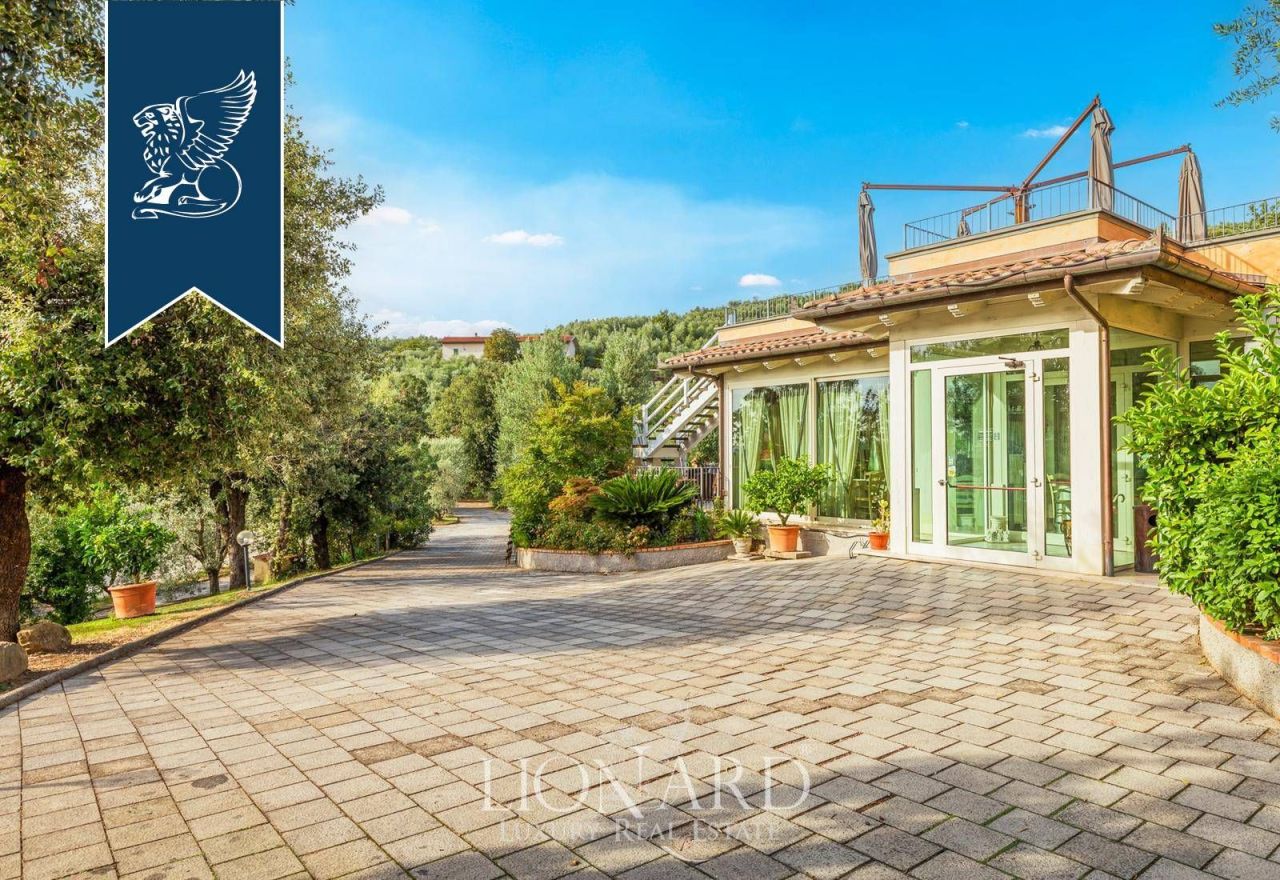 Farm in Pistoia, Italien, 1 296 m² - Foto 8