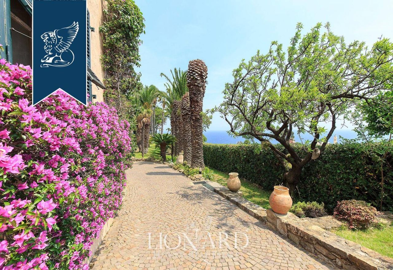 Villa en San Remo, Italia, 800 m² - imagen 8