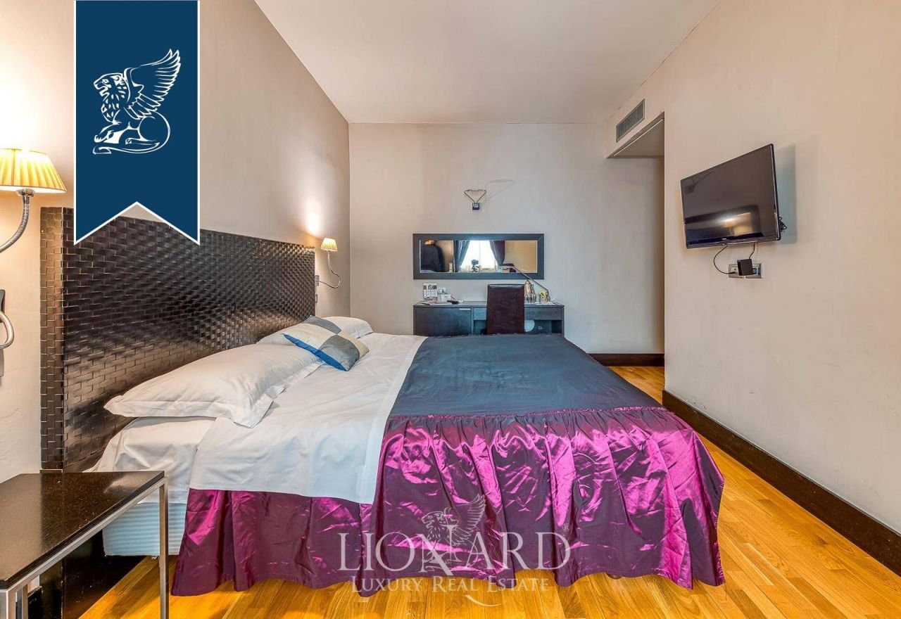 Hotel, albergo a Napoli, Italia, 600 m² - foto 8