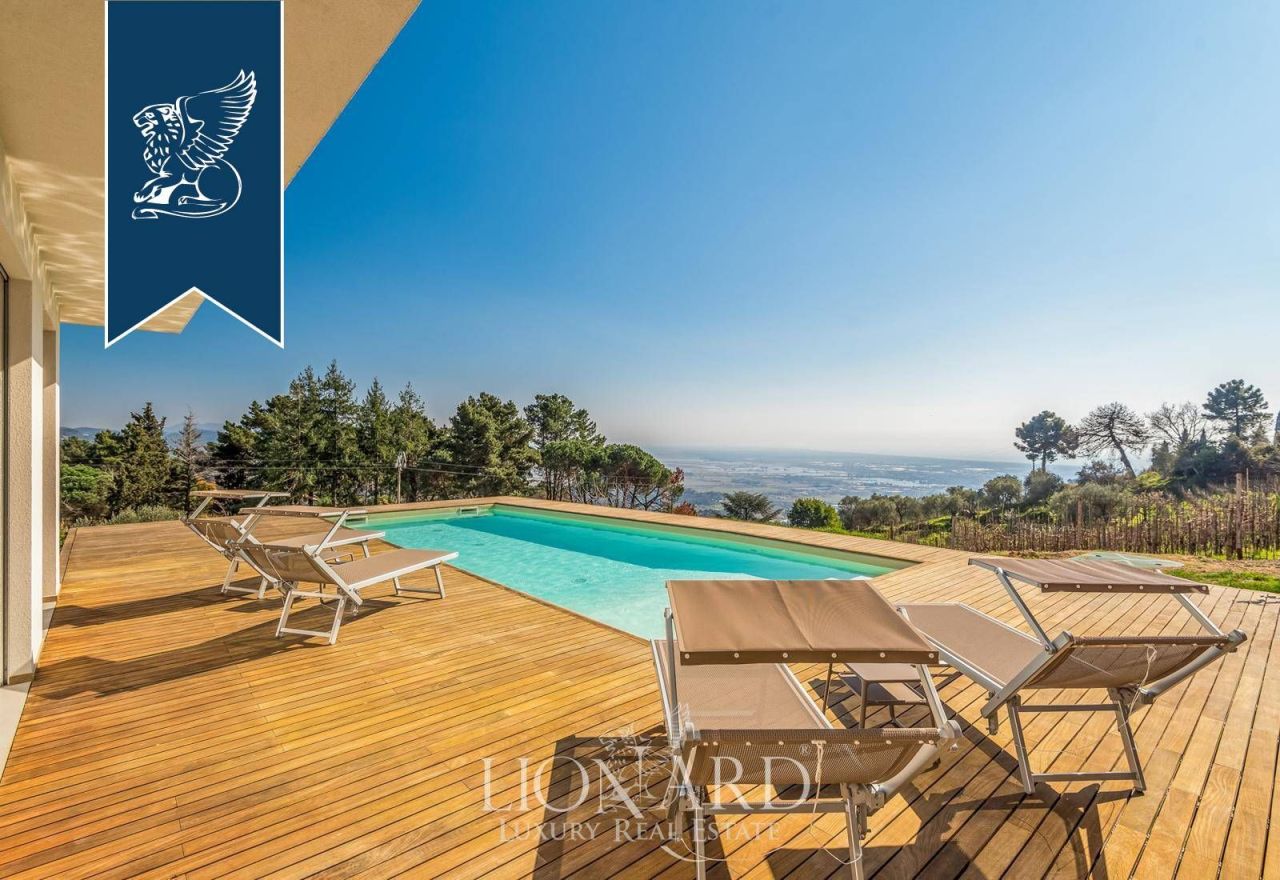 Villa à Massarosa, Italie, 250 m² - image 8