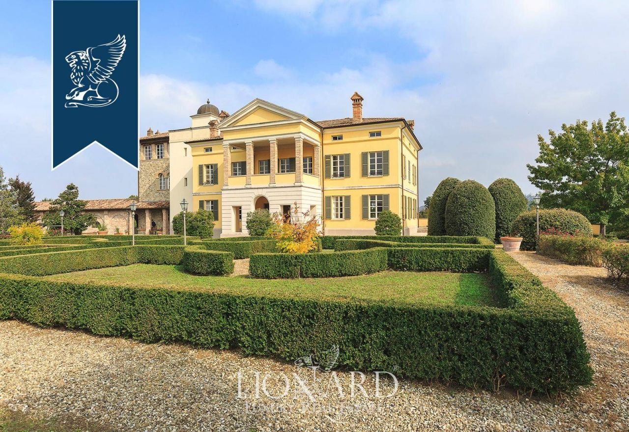 Villa à Parme, Italie, 2 500 m² - image 8