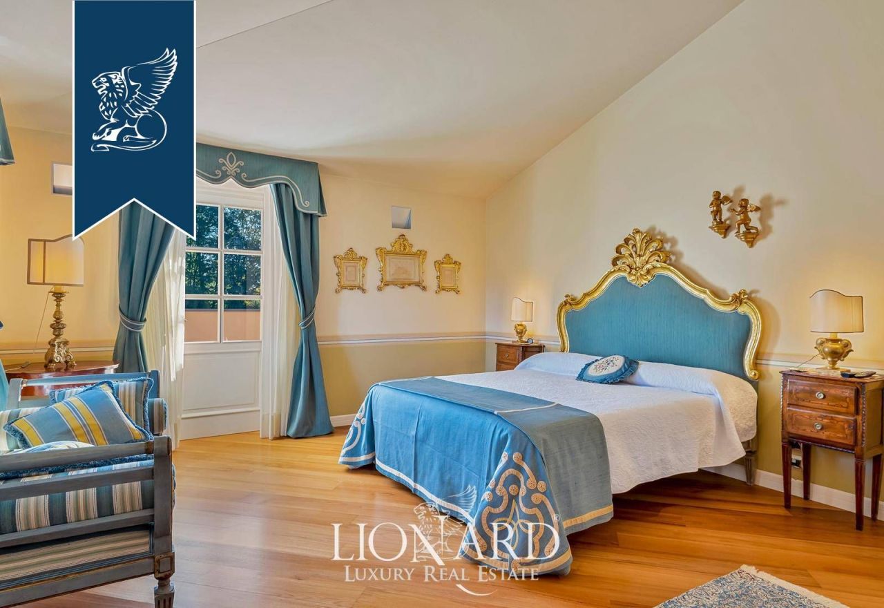 Villa à Capannori, Italie, 600 m² - image 8