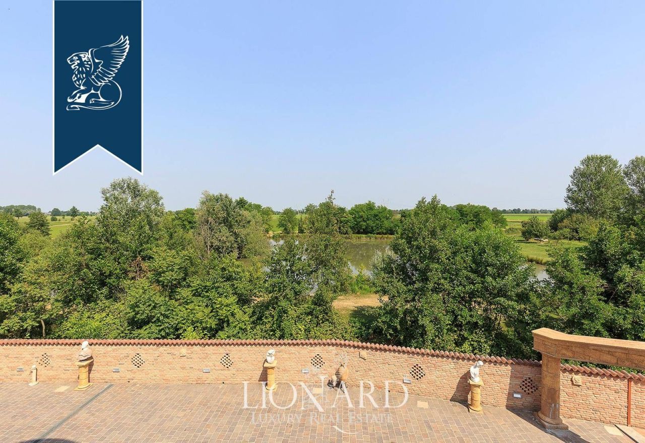 Villa in Pavia, Italien, 400 m² - Foto 8