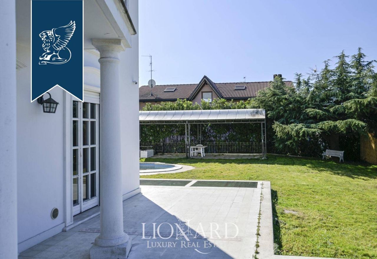 Villa à Milan, Italie, 1 284 m² - image 8