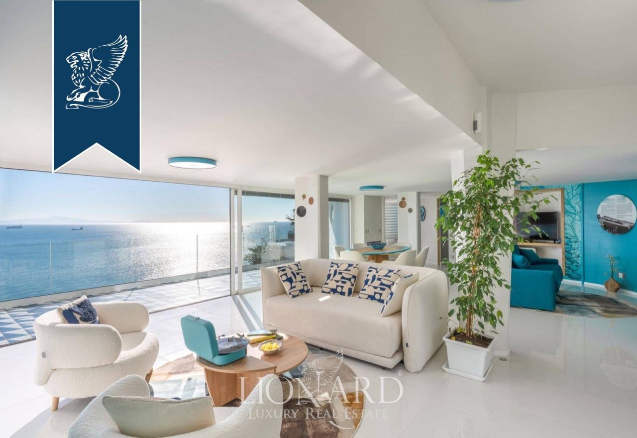 Villa en Salerno, Italia, 180 m² - imagen 8