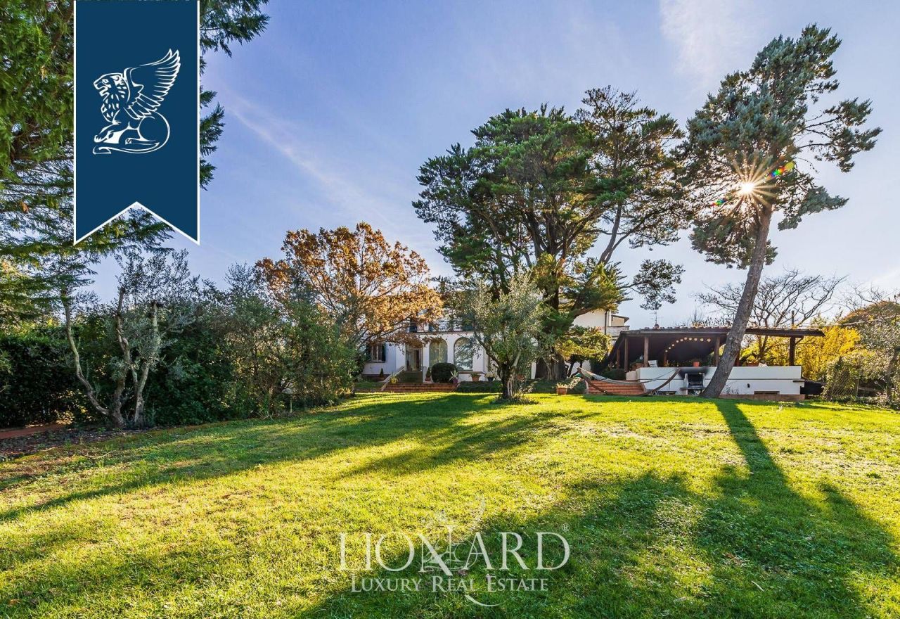 Villa in Florence, Italy, 420 m² - picture 8