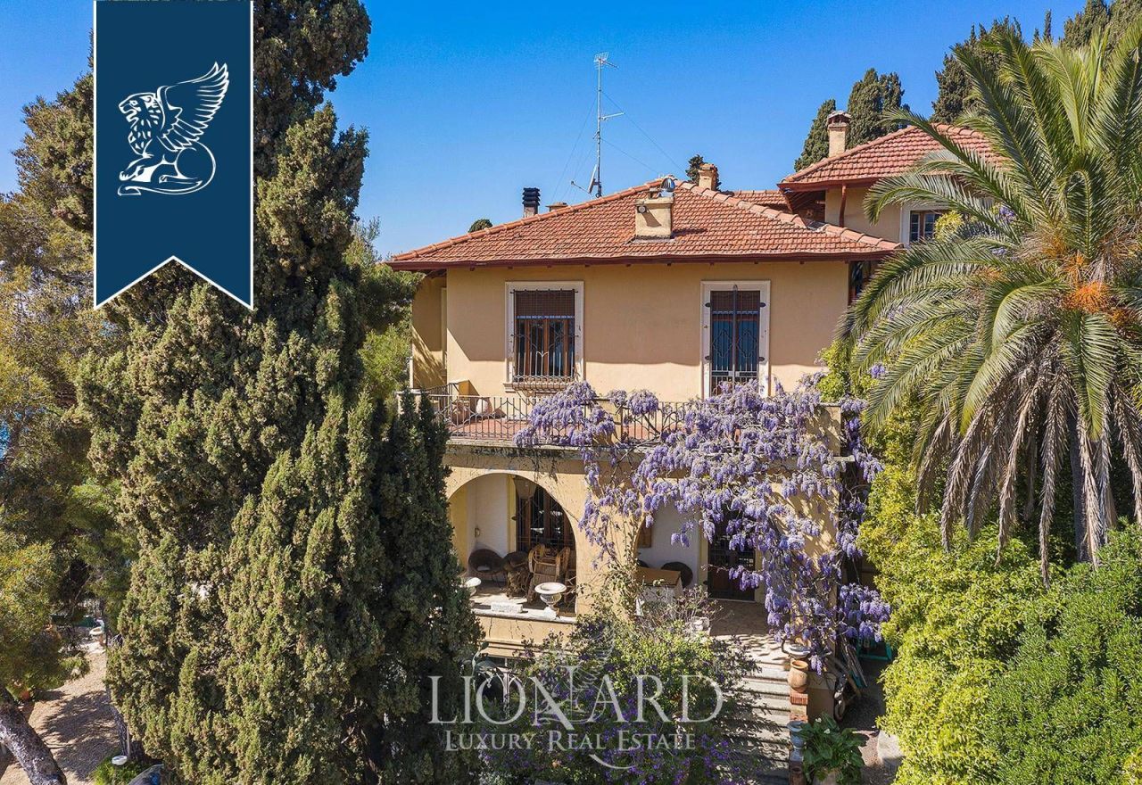 Villa à Imperia, Italie, 800 m² - image 8