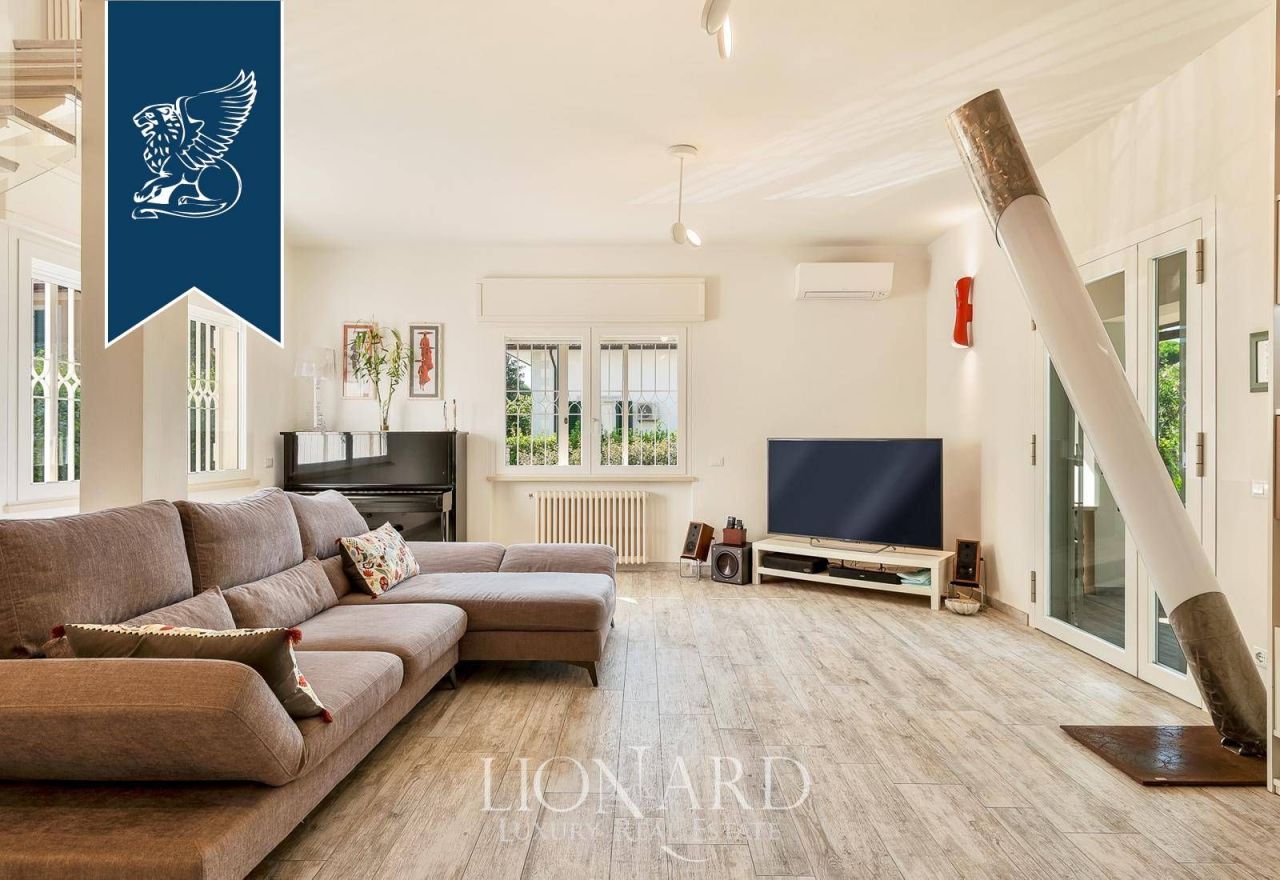 Villa in Forte dei Marmi, Italien, 254 m² - Foto 8