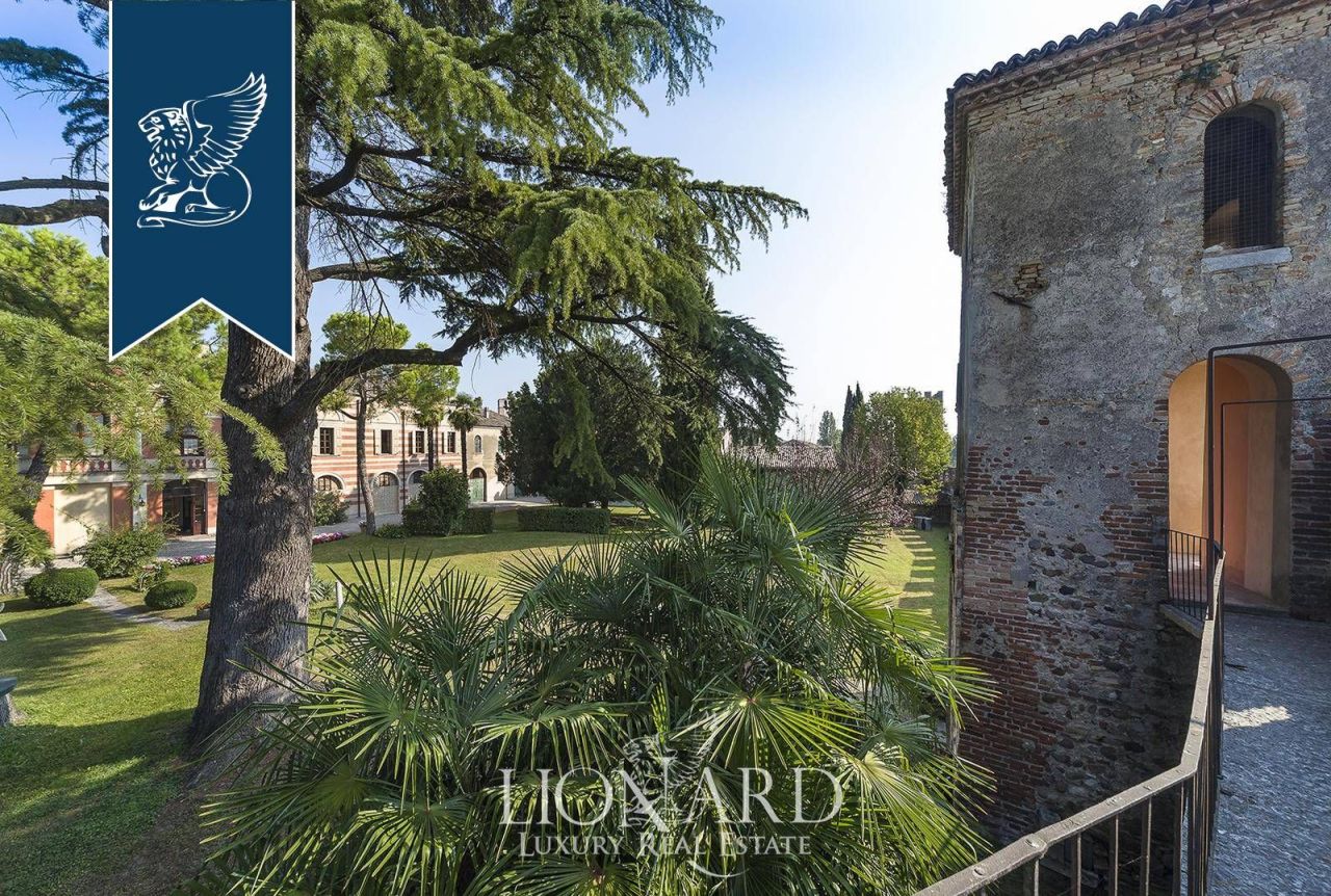 Castello a Mantova, Italia, 2 500 m² - foto 8