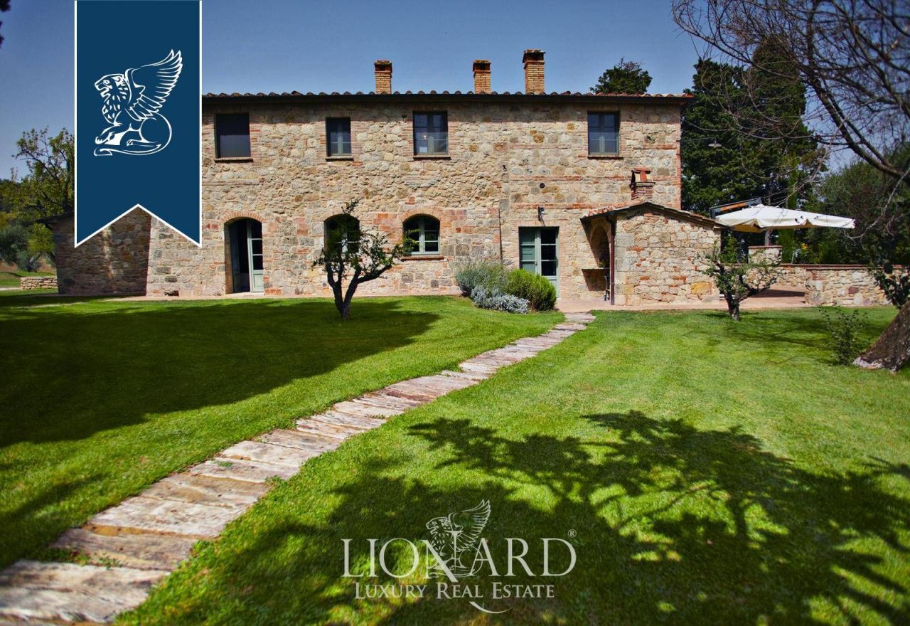 Villa en Sarteano, Italia, 560 m² - imagen 8