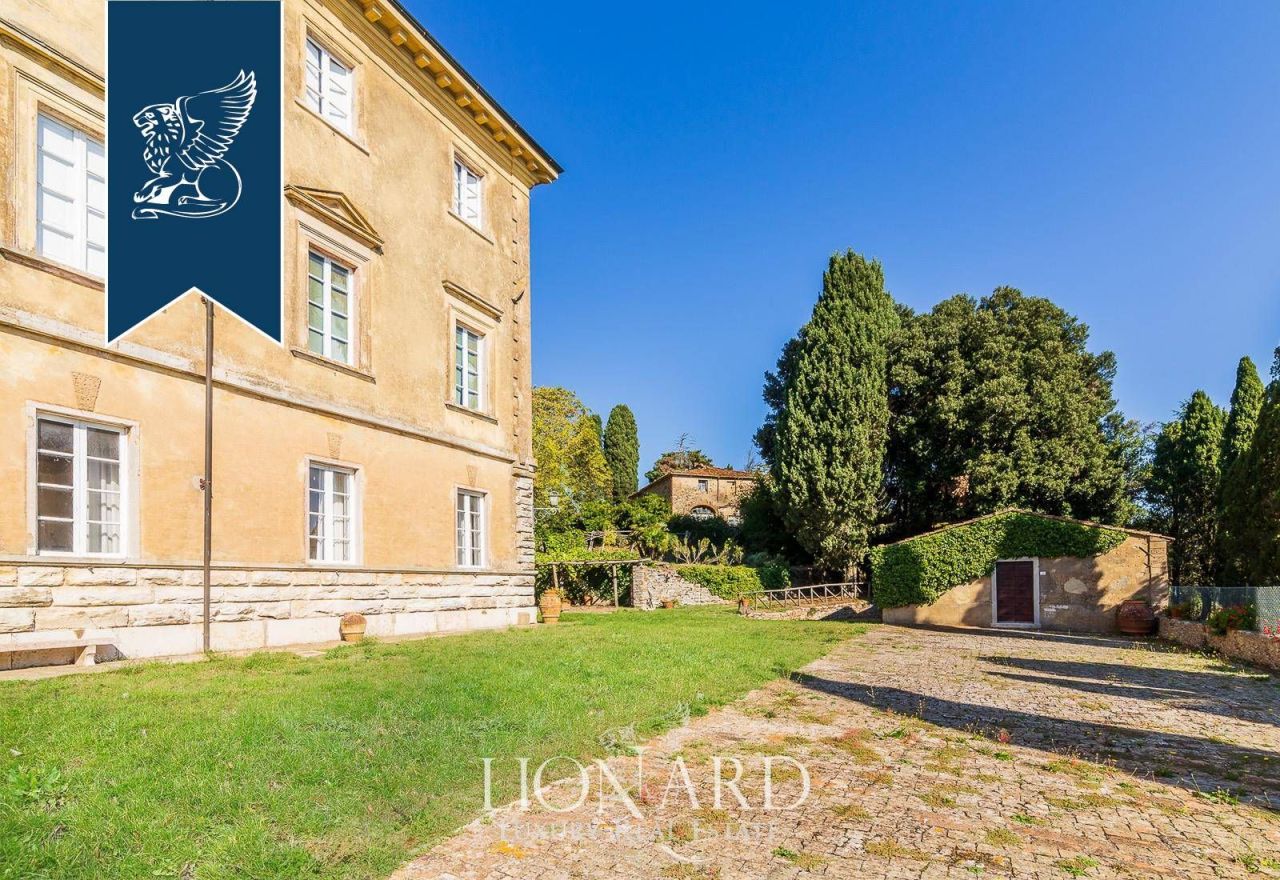 Villa a Livorno, Italia, 1 500 m² - foto 8