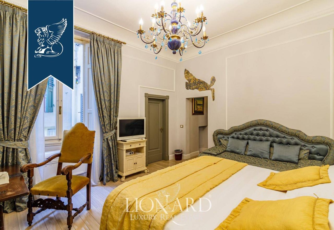 Apartamento en Florencia, Italia, 200 m² - imagen 8