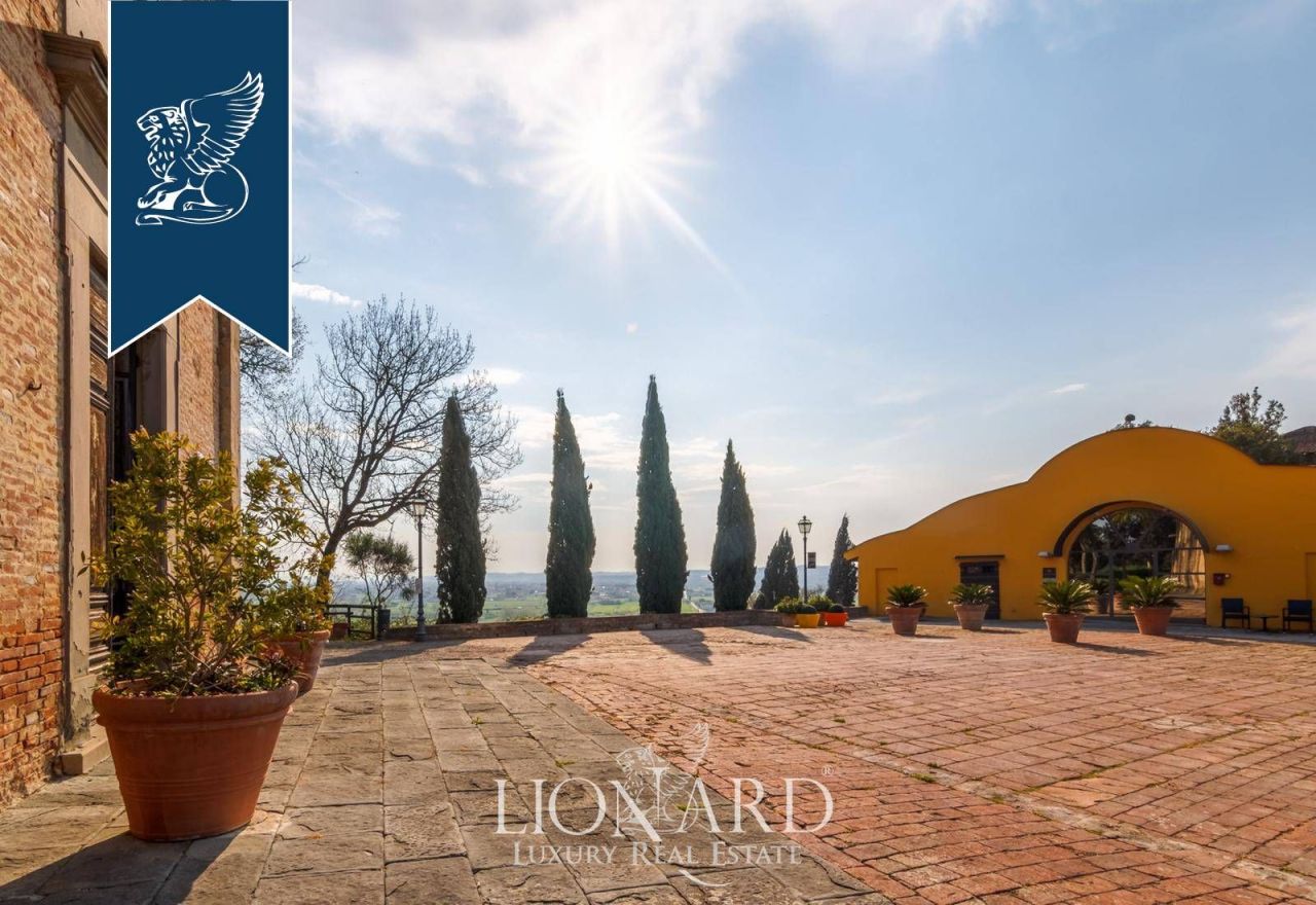 Villa in Pisa, Italy, 2 000 m² - picture 8