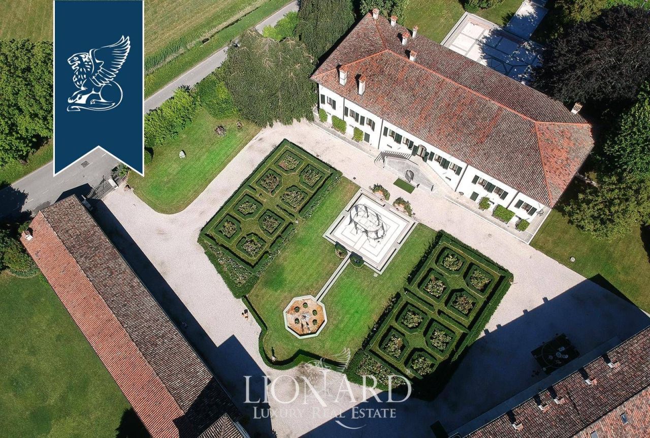 Villa in Pordenone, Italien, 6 600 m² - Foto 8