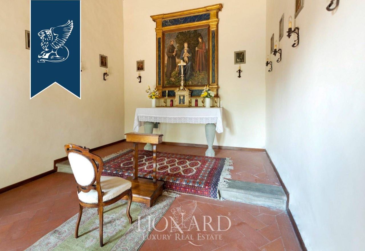 Villa à Florence, Italie, 3 400 m² - image 8