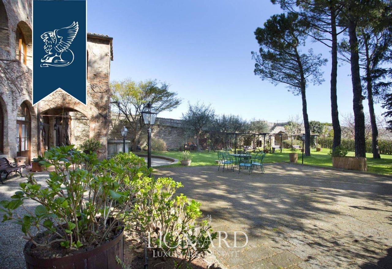 Hotel en Sarteano, Italia, 1 600 m² - imagen 8