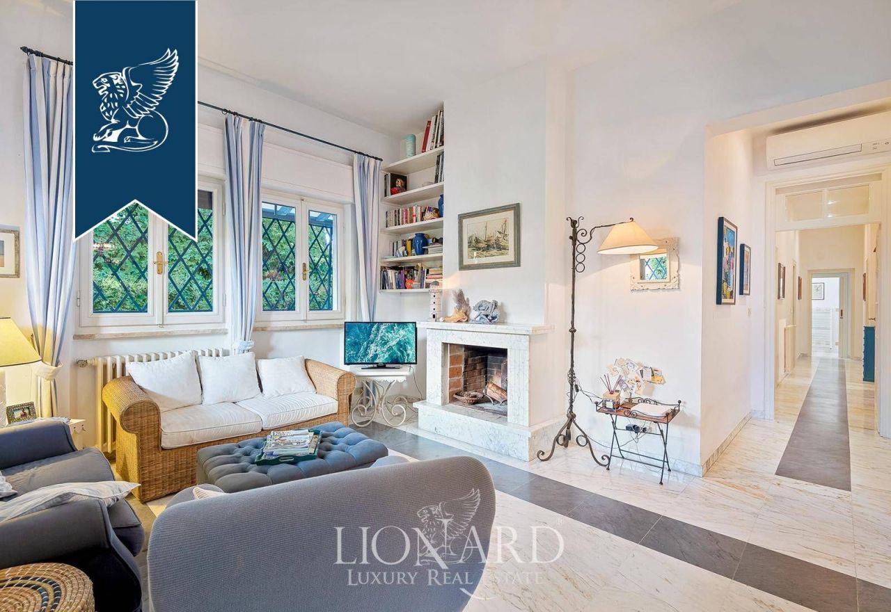 Villa in Forte dei Marmi, Italien, 170 m² - Foto 8