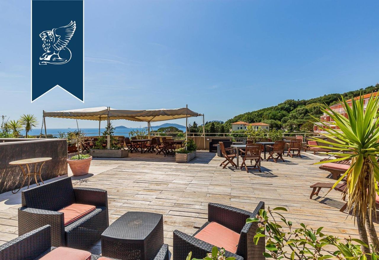 Hôtel à Lerici, Italie, 1 400 m² - image 7