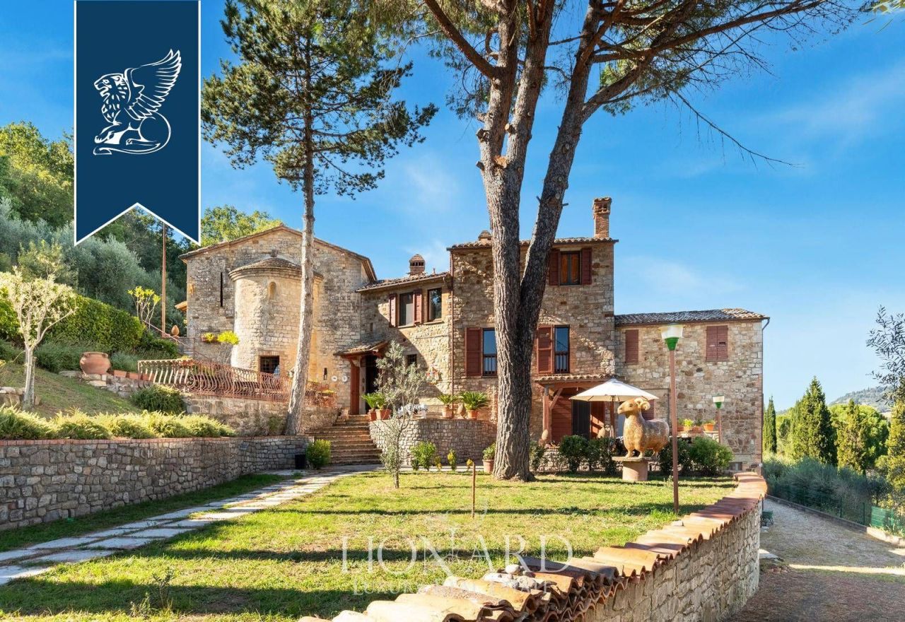 Villa in Todi, Italy, 850 m² - picture 7