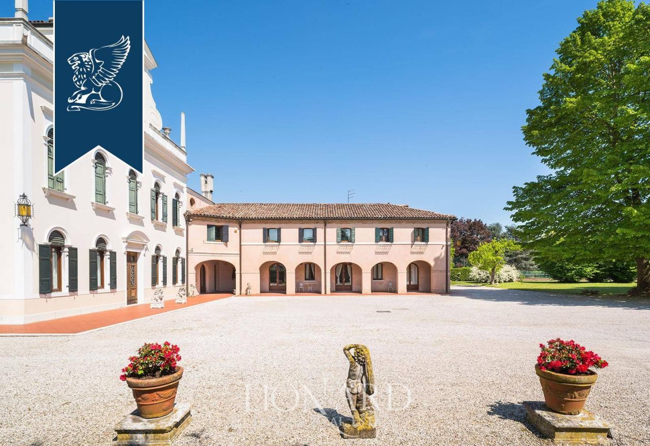 Villa à Trévise, Italie, 1 800 m² - image 7