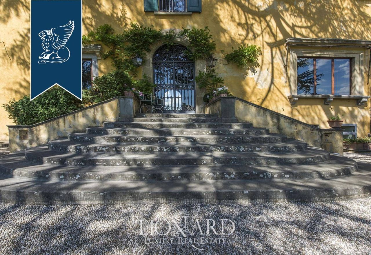 Villa in Florence, Italy, 1 500 m² - picture 7