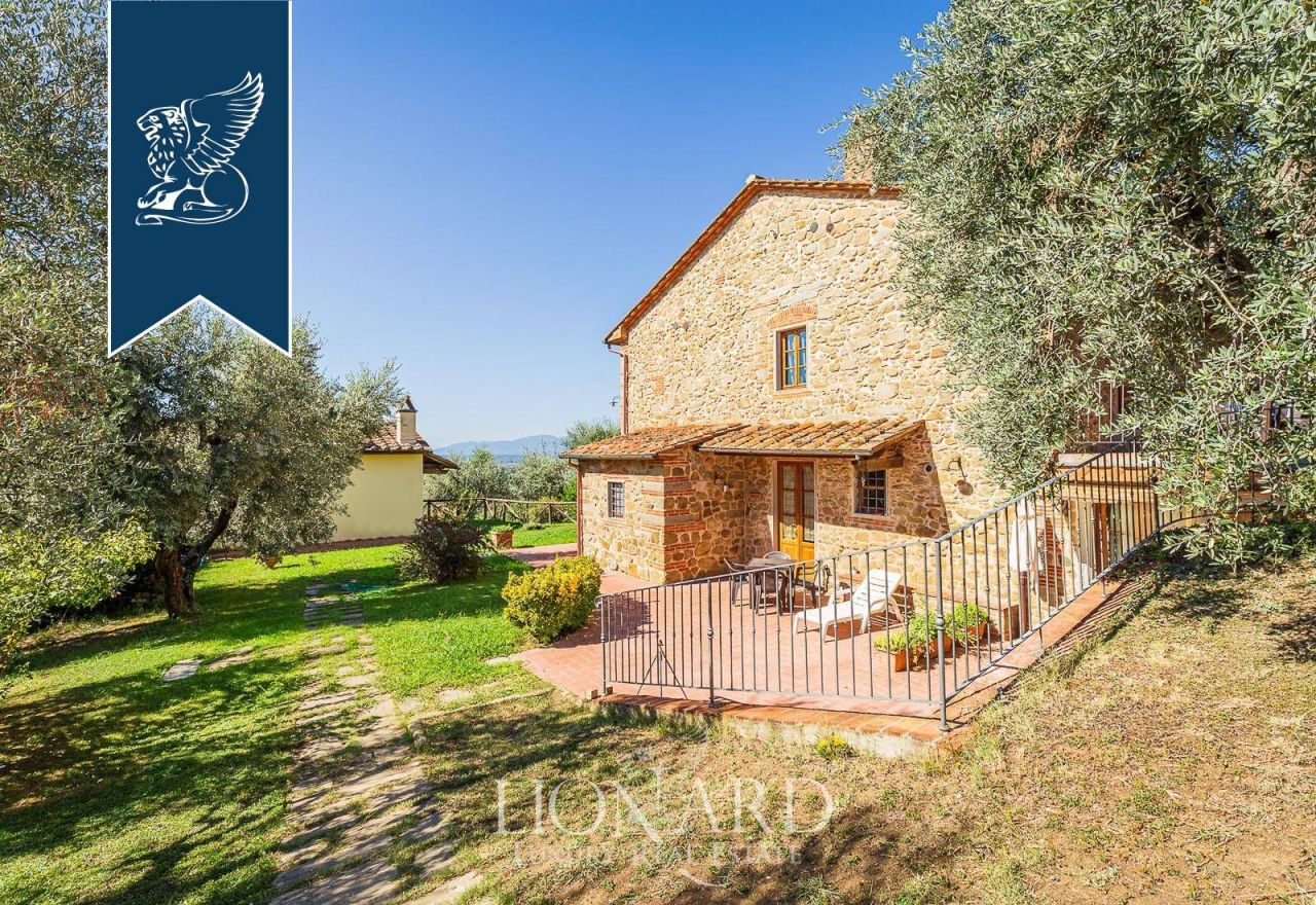 Farm in Pistoia, Italy, 1 800 m² - picture 7