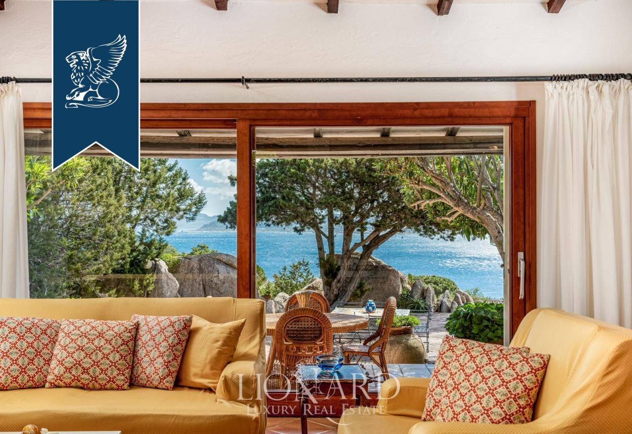 Villa à Palau, Italie, 476 m² - image 7