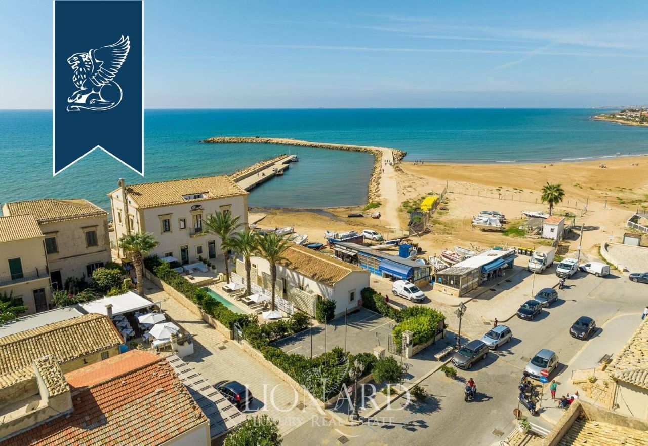 Hotel in Ragusa, Italy, 2 000 m² - picture 7