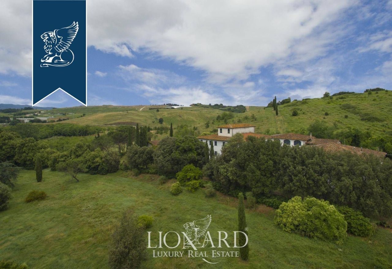 Villa ad Arezzo, Italia, 3 000 m² - foto 8