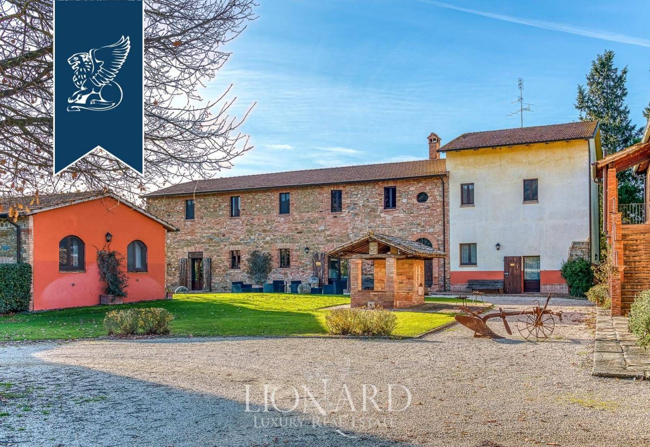 Farm in Bettona, Italy, 1 900 m² - picture 8