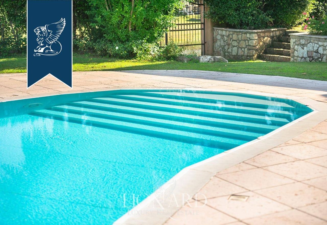 Villa in Vicenza, Italy, 500 m² - picture 9