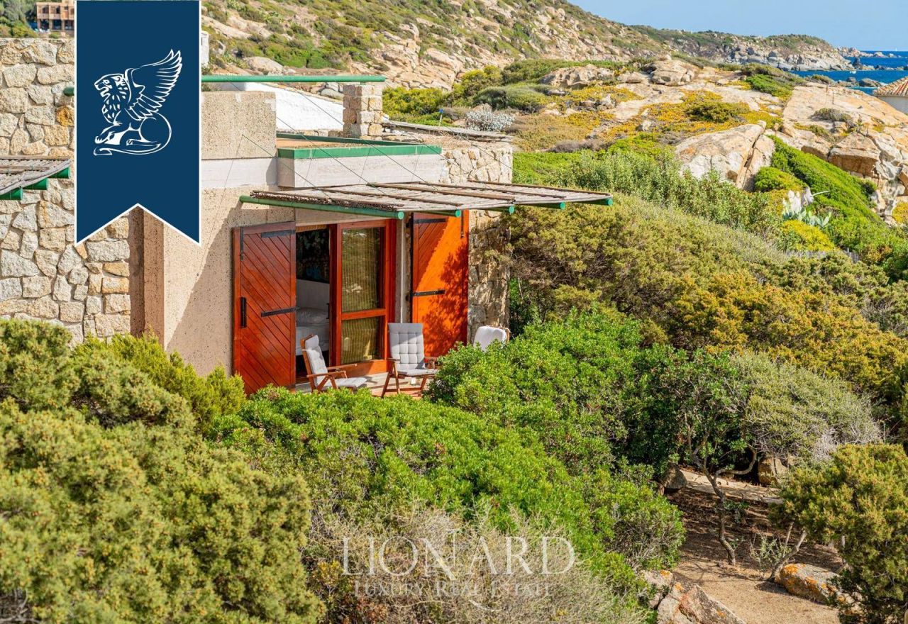 Villa a Villasimius, Italia, 400 m² - foto 9