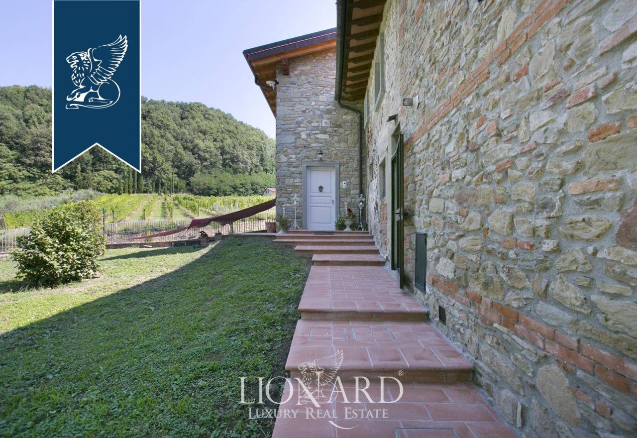 Ferme à Vicchio, Italie, 1 000 m² - image 9