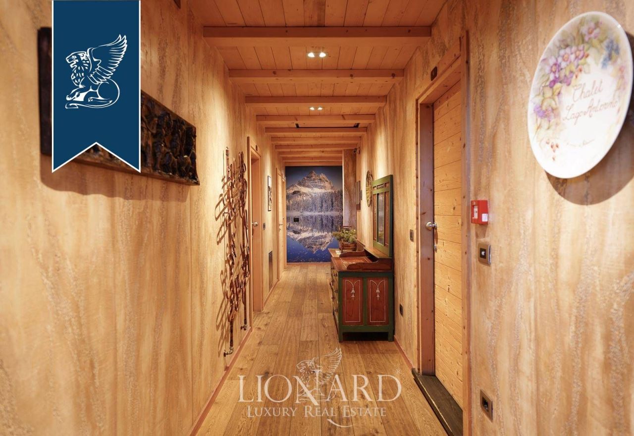 Hotel in Belluno, Italien, 1 200 m² - Foto 9