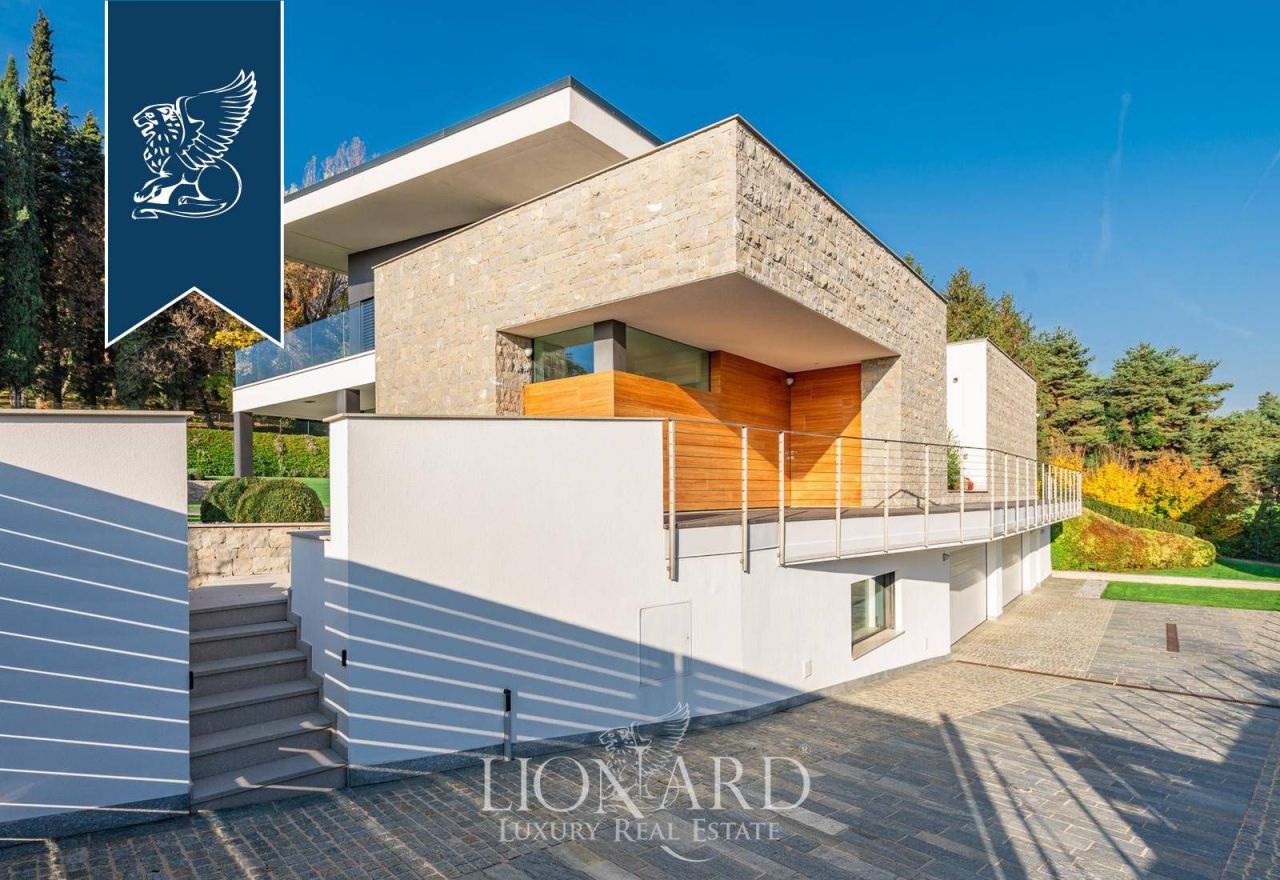 Villa a Bergamo, Italia, 700 m² - foto 9